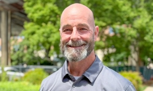 Dirk Irick | Service Supervisor Cover Image Dirk Irick | Service Supervisor Cover Image